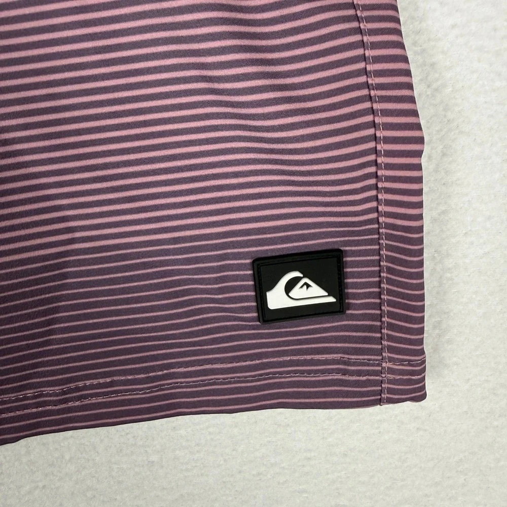 Quiksilver Mens XXL Board Shorts Purple Striped‎ Ombre Lined Swim Trunks